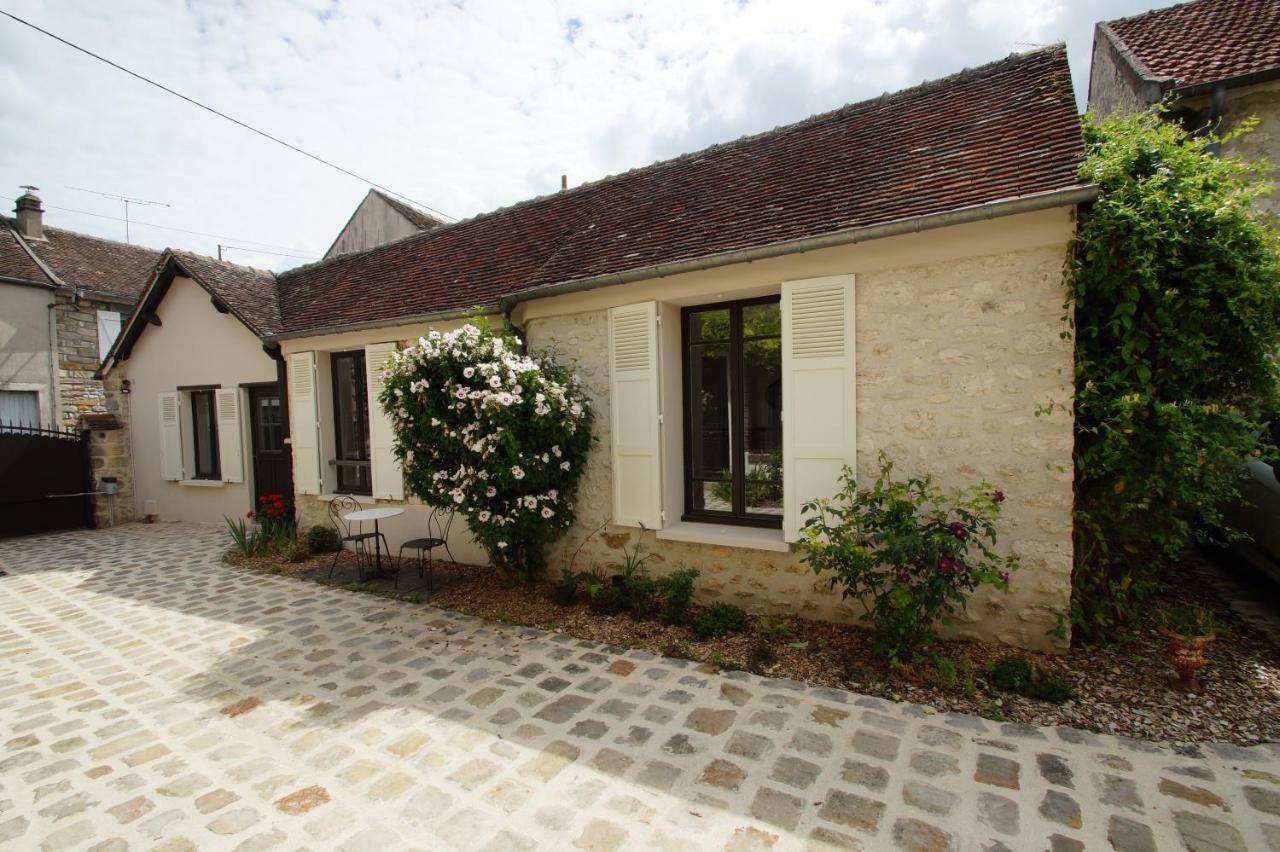 Villa La Petite Madame Moret-sur-Loing Exterior foto
